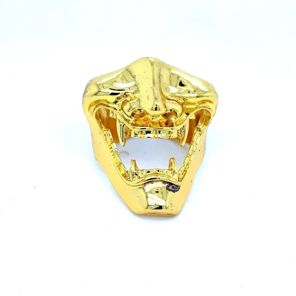 Good Open‎ Back Mask Fang Ring